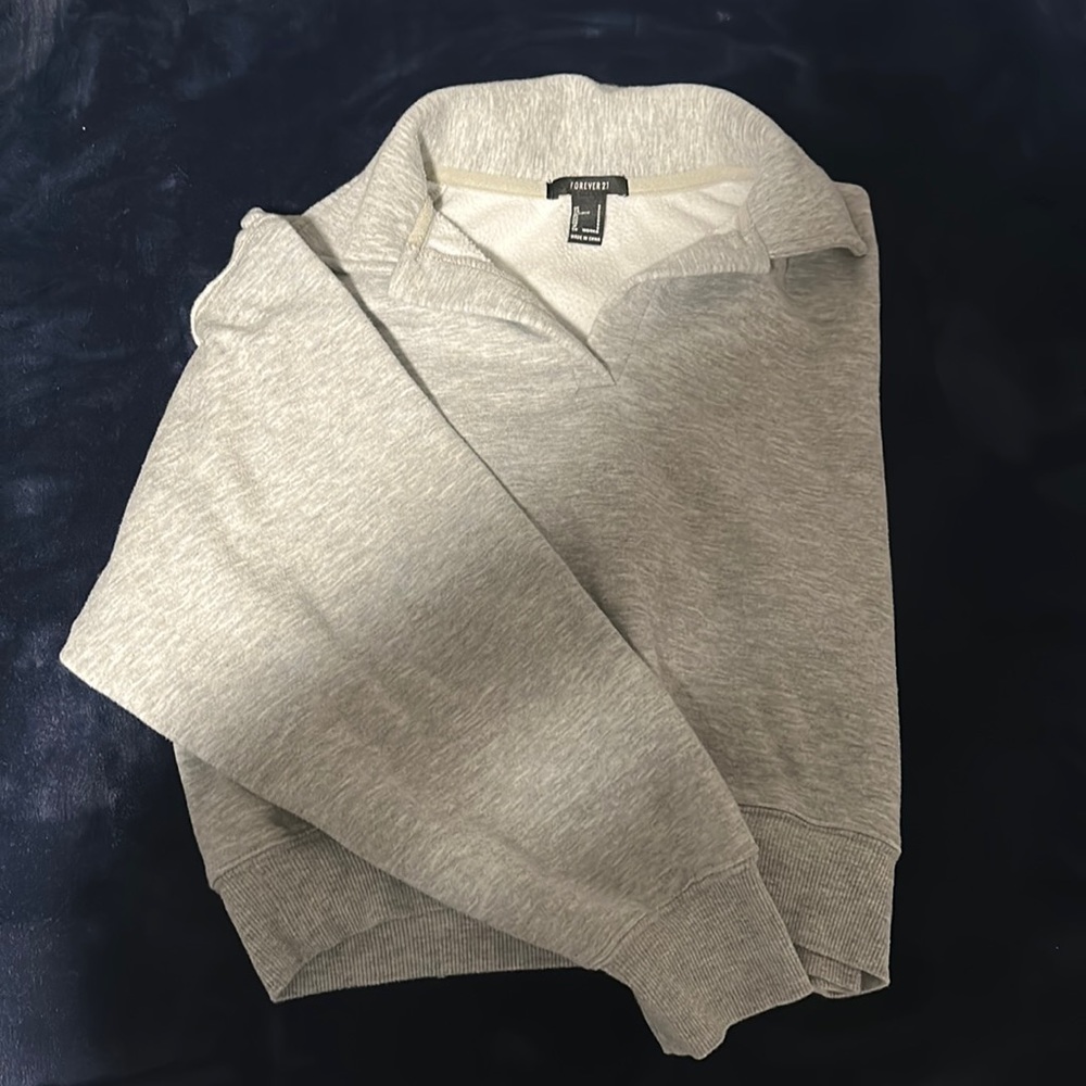 Forever 21 Pullover